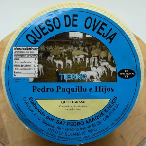 Queso tierno de oveja Pedro Paquillo, pieza entera