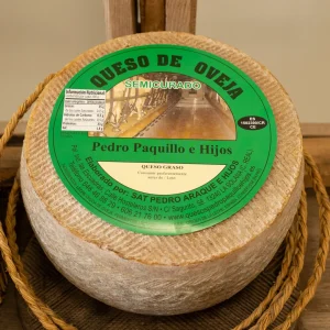 Queso semicurado de oveja de leche cruda, pieza grande